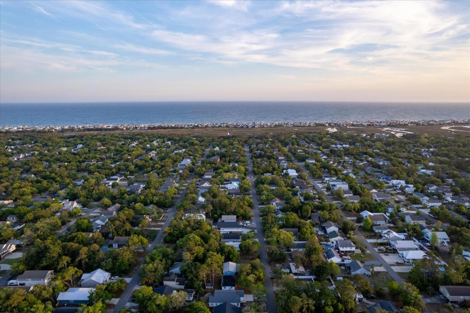 Modern Oak Island Escape 1 Mile To Long Beach! エクステリア 写真