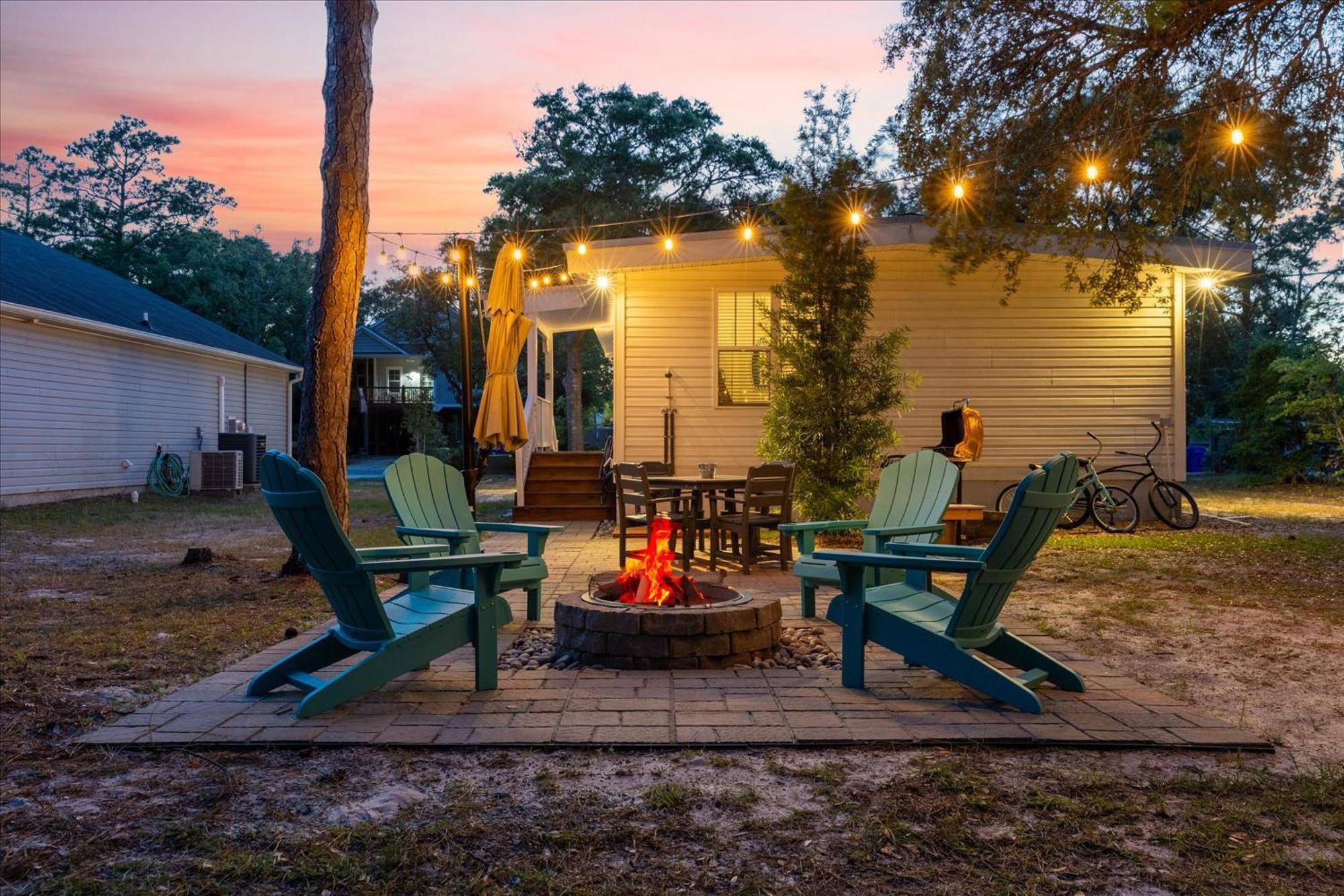 Modern Oak Island Escape 1 Mile To Long Beach! エクステリア 写真